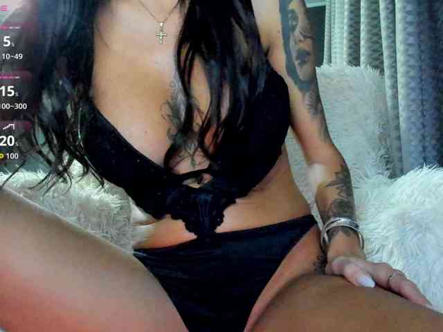 LovellyEmma webcam