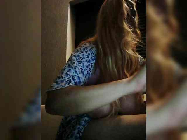 karolynesyera webcam