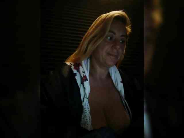 karolynesyera webcam