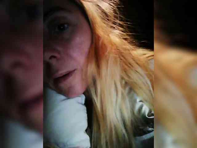 karolynesyera webcam