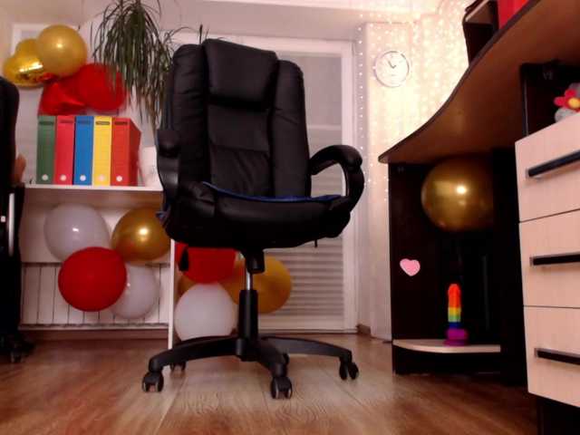 Carrie1337's BongaCams show and profile