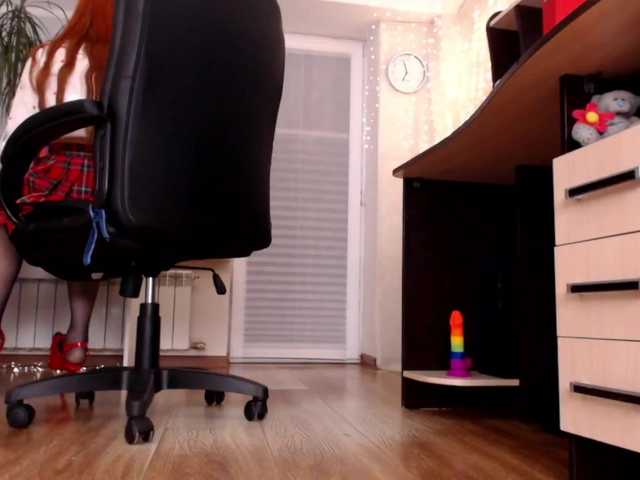 Carrie1337's BongaCams show and profile