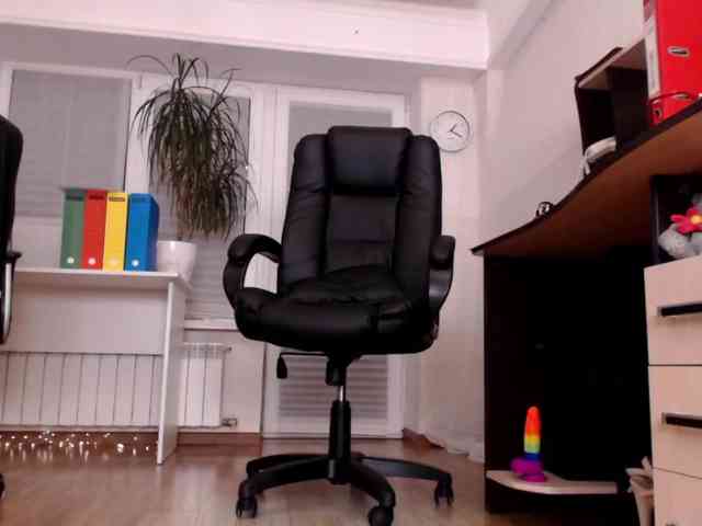 Carrie1337 webcam
