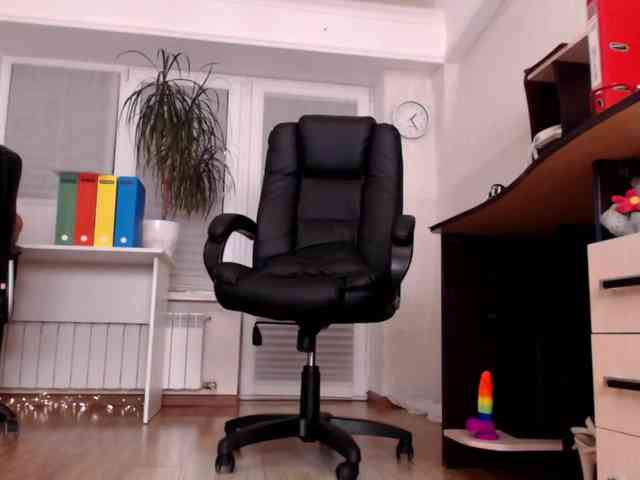 Carrie1337 webcam