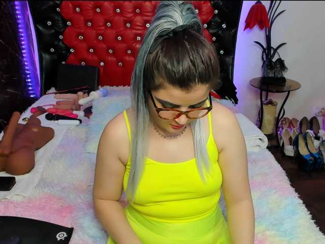 sweetslaveank's BongaCams show and profile