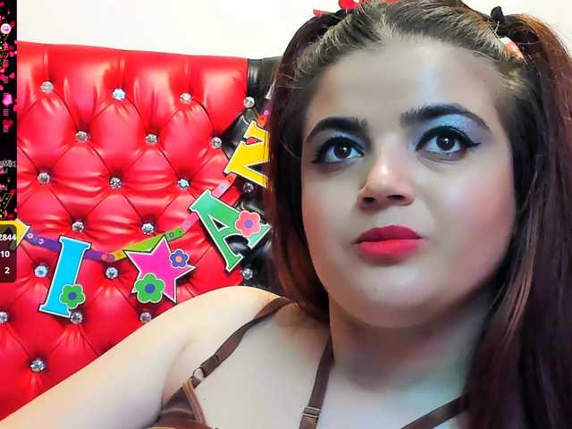 Crazzy_pussy webcam bongacams model stream image
