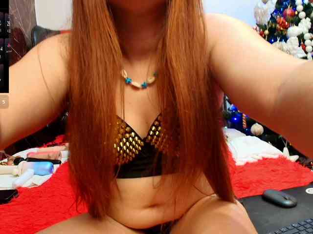 Slutty_milf_bitch webcam