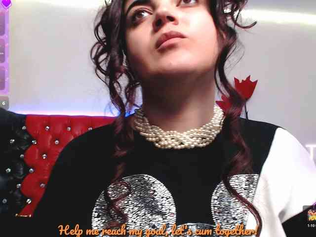 Slutty_milf_bitch webcam