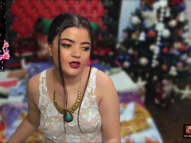 Slutty_milf_bitch webcam