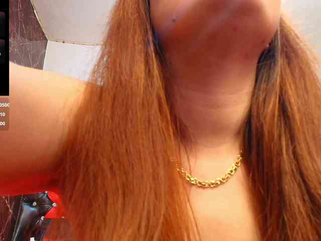 Slutty_milf_bitch webcam