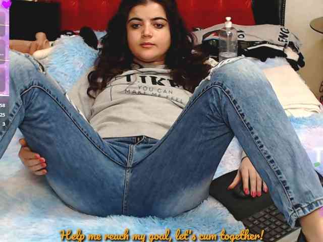 sweetslaveank Live Webcam on BongaCams