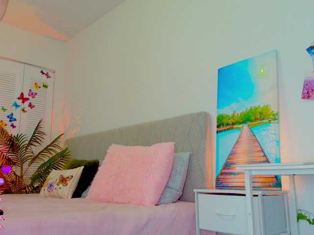 Exoticsofia's BongaCams show and profile