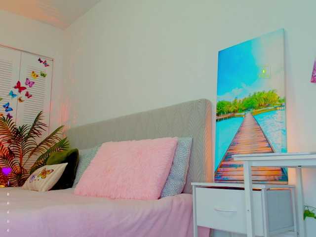 Exoticsofia's BongaCams show and profile