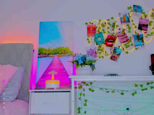 Sophiyaa webcam