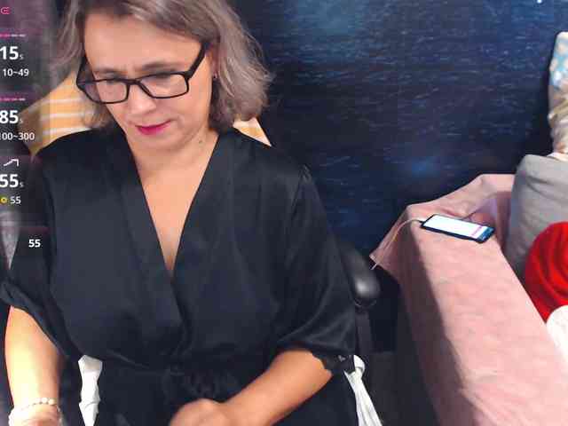 ladysquirt11 webcam