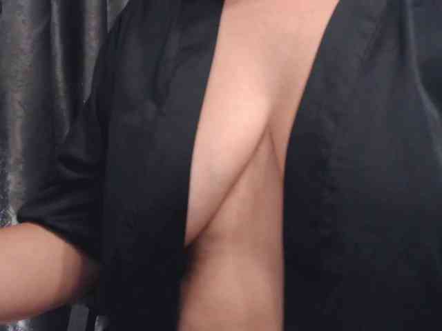 ladysquirt11 webcam