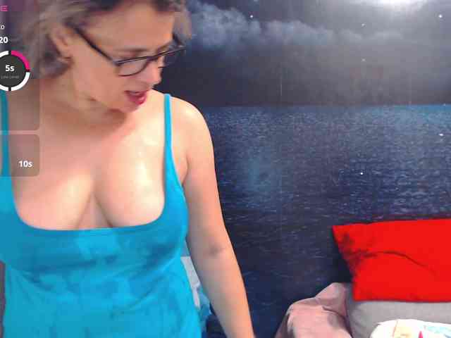ladysquirt11 webcam