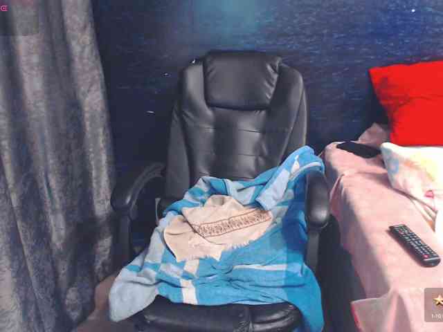 ladysquirt11 webcam