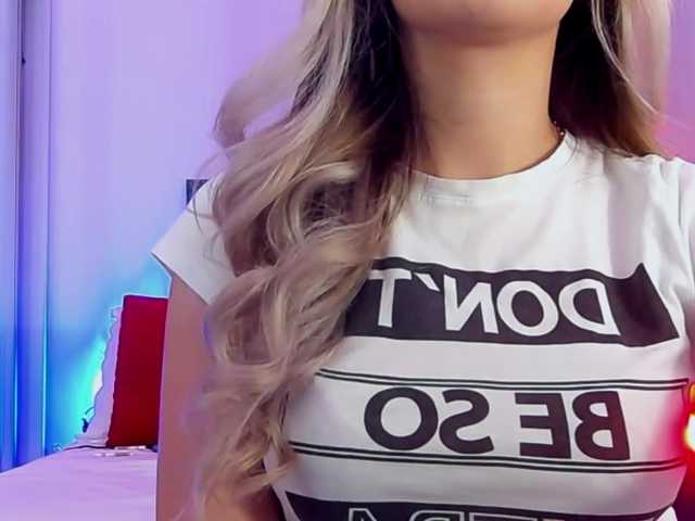 AllisonSweets's BongaCams show and profile