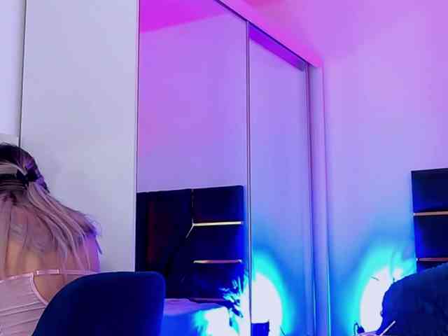 AllisonSweets webcam