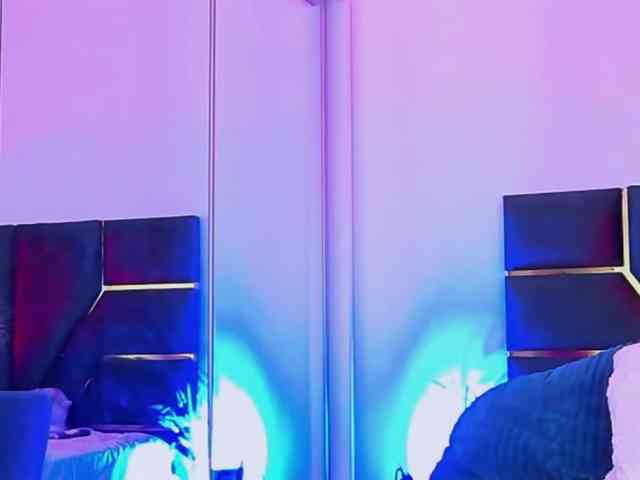 AllisonSweets webcam