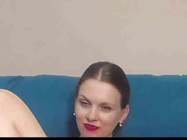 NadiaRed webcam
