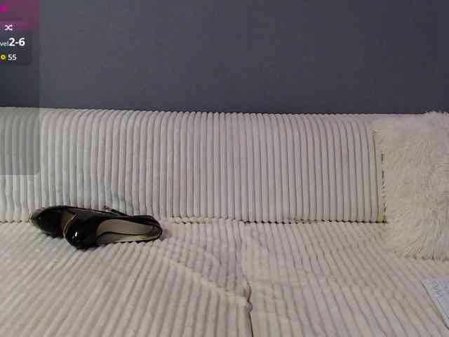 Icehotangel webcam