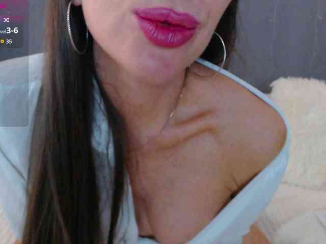 Icehotangel Live Webcam on BongaCams