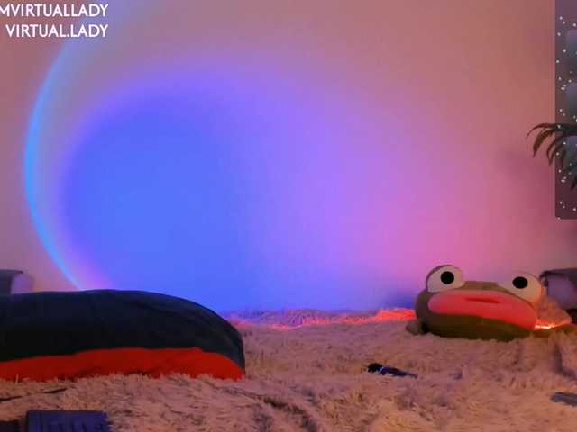 virtual_lady