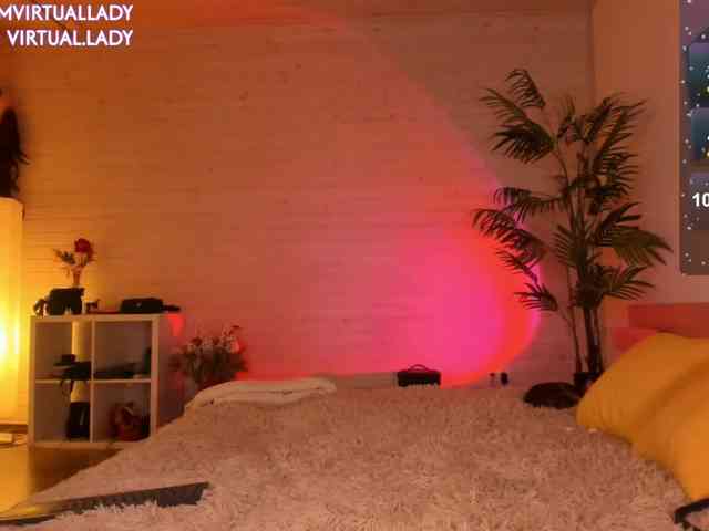 virtual_lady