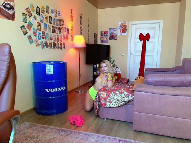 Kriszayka's BongaCams show and profile