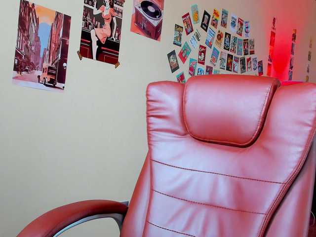 Kriszayka's BongaCams show and profile