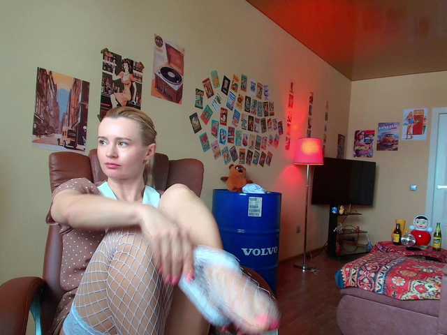 Kriszayka's BongaCams show and profile