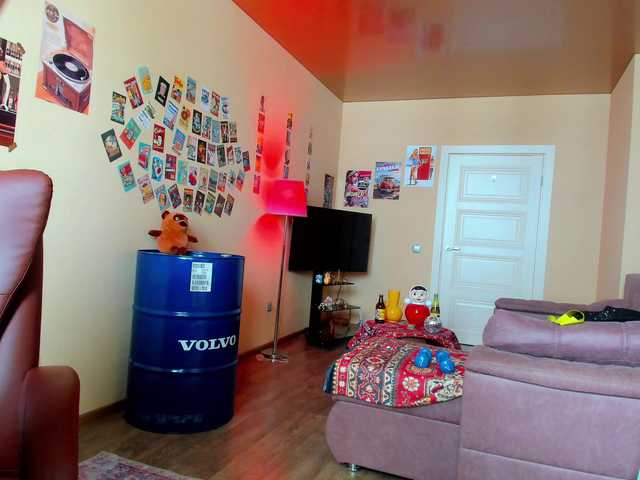 Kriszayka's BongaCams show and profile