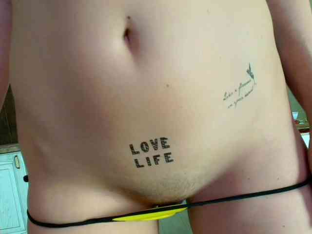 MissMotivated webcam