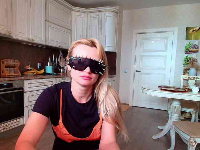 MissMotivated webcam