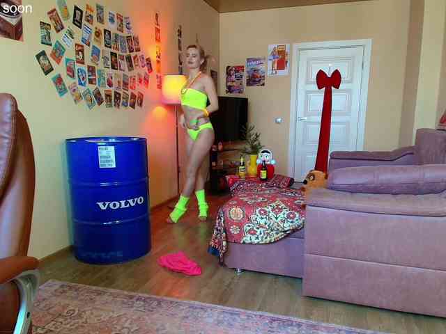 MissMotivated webcam