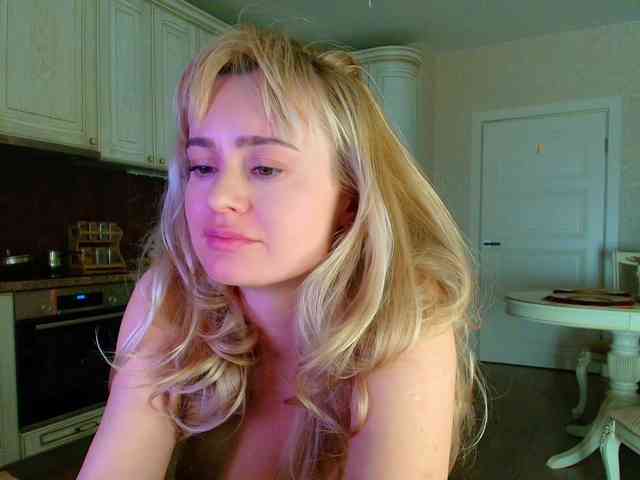 MissMotivated webcam