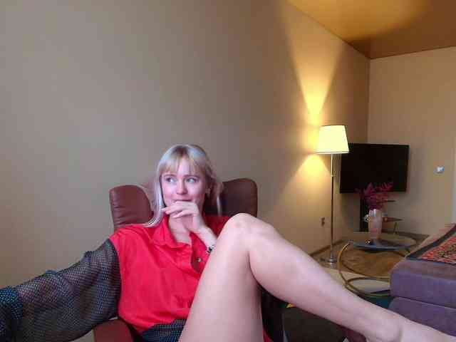 MissMotivated webcam