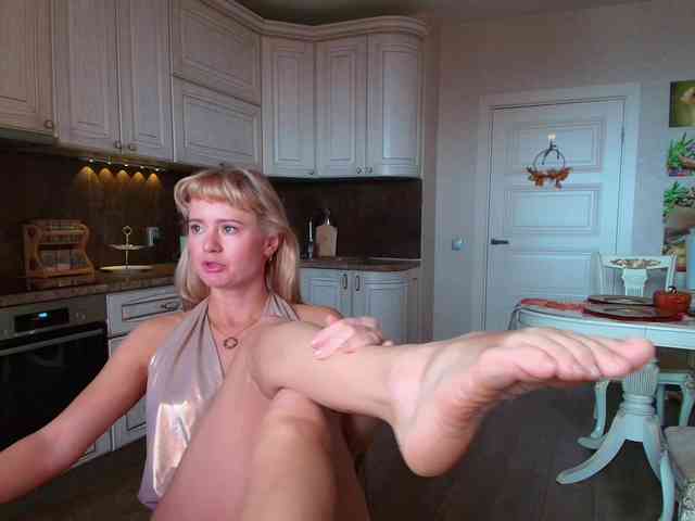 MissMotivated webcam