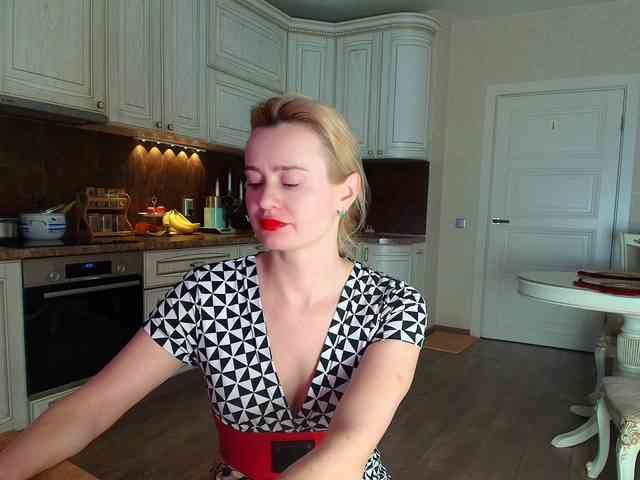 MissMotivated webcam