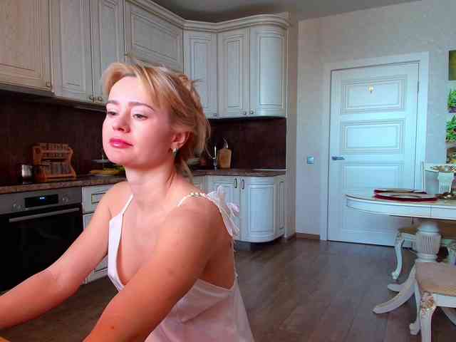 MissMotivated webcam