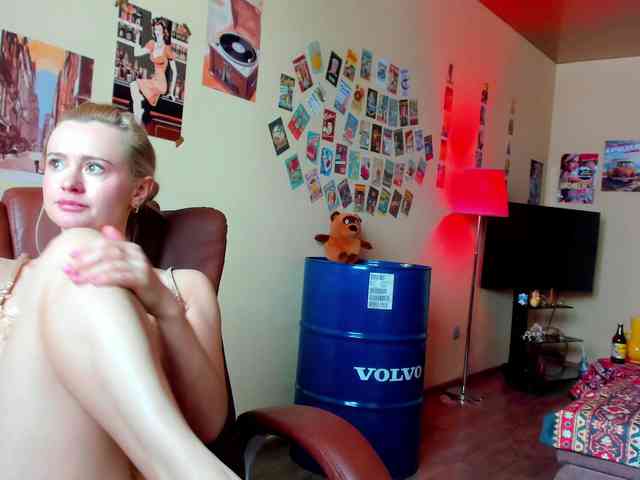 MissMotivated webcam