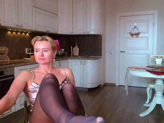 MissMotivated webcam
