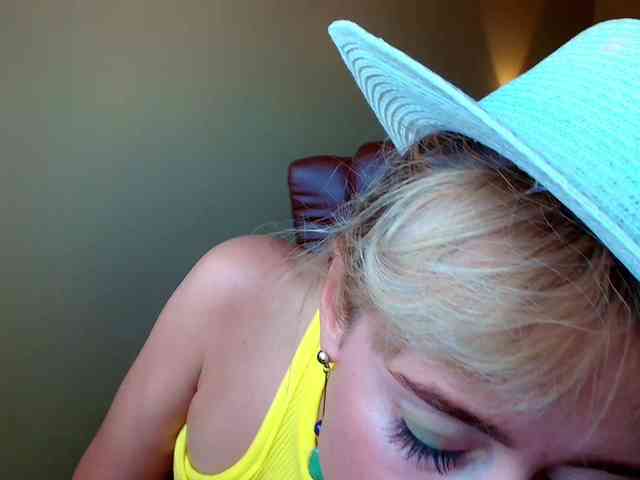 MissMotivated webcam