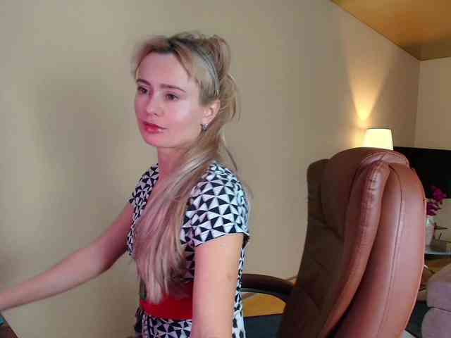 MissMotivated webcam