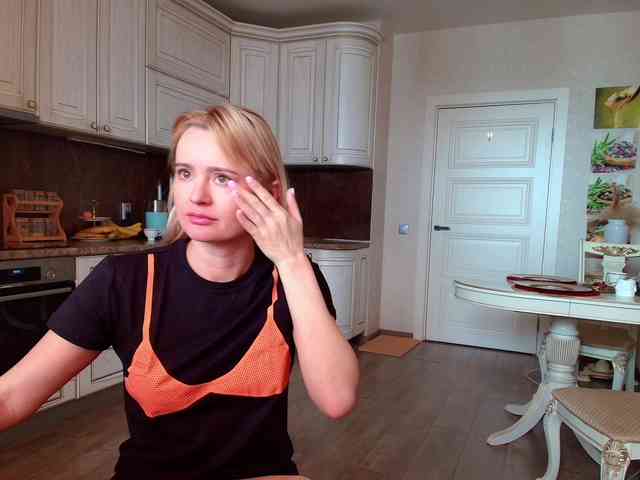 MissMotivated webcam