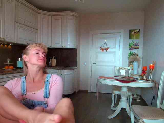 MissMotivated webcam
