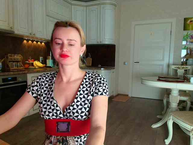 MissMotivated webcam