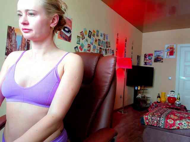 MissMotivated webcam